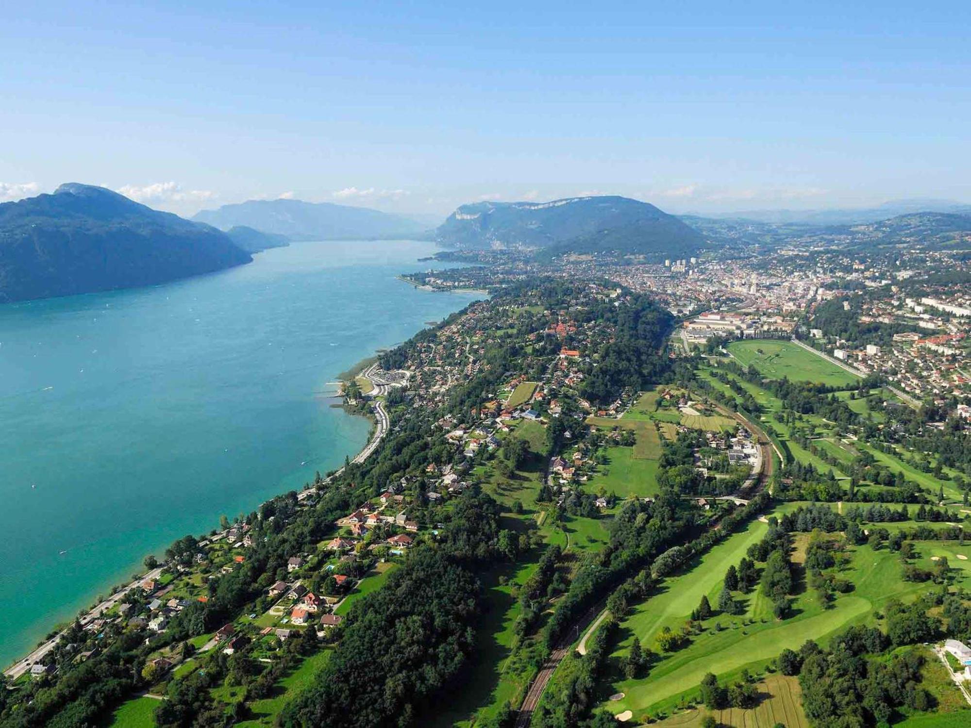 Ibis Styles Aix Les Bains Domaine De Marlioz Hotel Aix-les-Bains Exterior photo