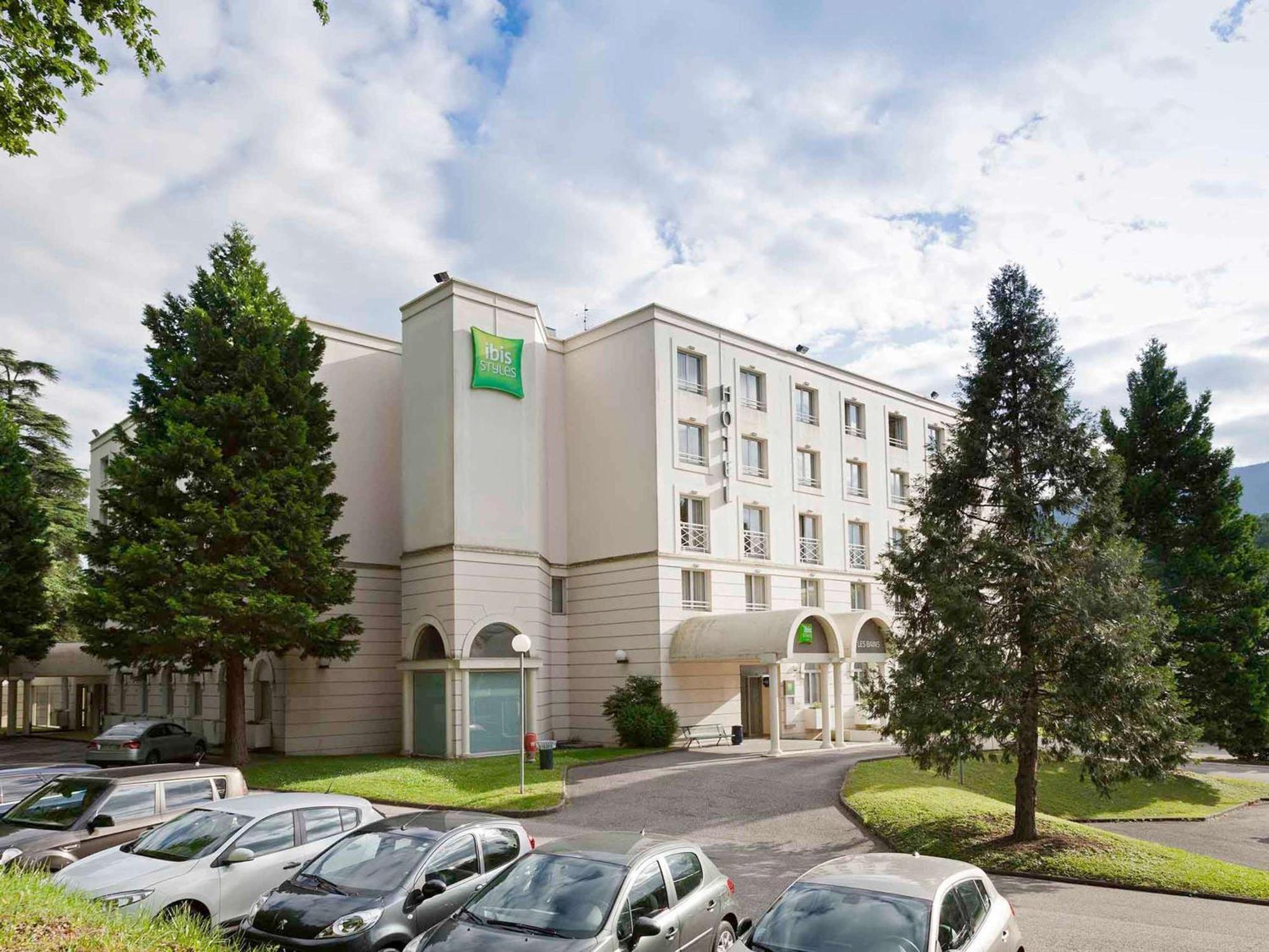 Ibis Styles Aix Les Bains Domaine De Marlioz Hotel Aix-les-Bains Exterior photo